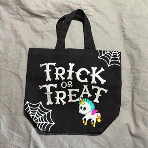 Bath And Body Works Halloween Unicorn Candy corn Bag Purse